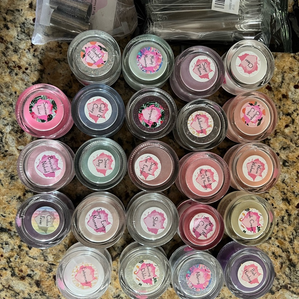 Peppi Gel Dip Powder Collection - Lot of 23 - Picture 2 of 3